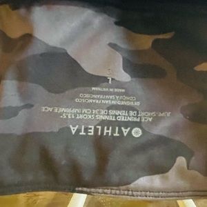 ATHLETA SIZE LARGE.   Brand new with no tags